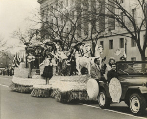 Changos play Richard Nixon's innaugural parade.