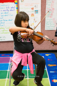 girl-violin_dsc9120-sw-dba